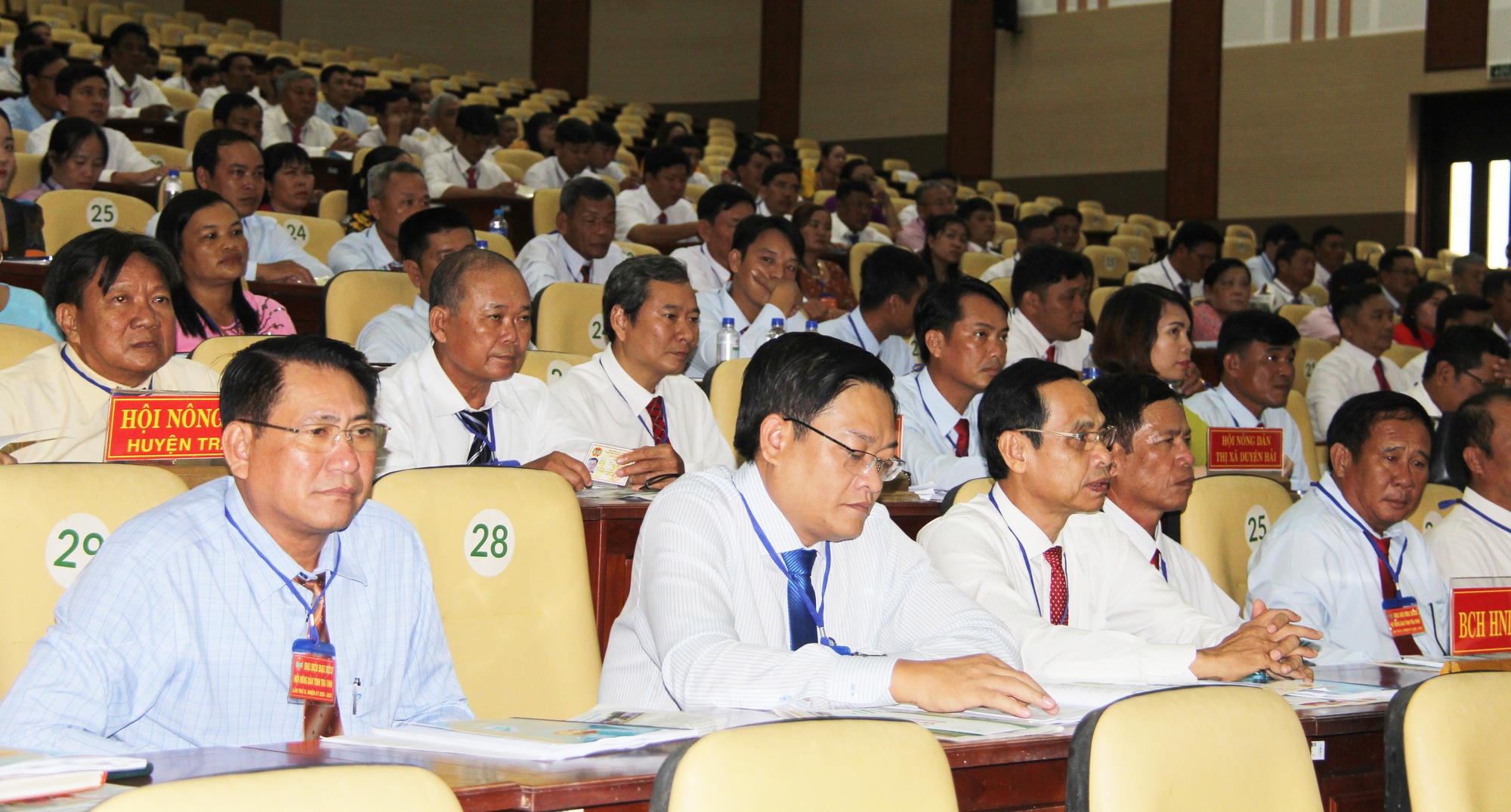 Đại hội đại biểu Hội Nông dân tỉnh Trà Vinh lần thứ IX:  Hỗ trợ người dân theo hướng tích hợp đa giá trị - Ảnh 2.