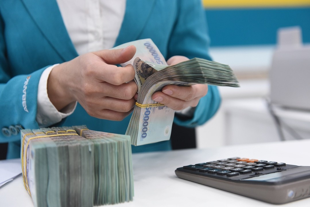 Bàn cách đưa 1 triệu tỷ đồng chảy vào nền kinh tế - Ảnh 1.