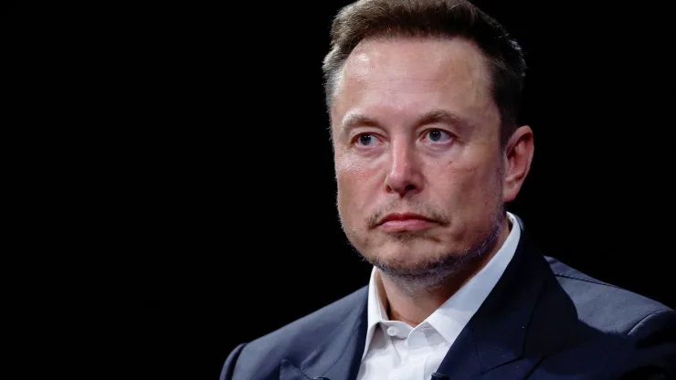 Ukraine nổi cơn thịnh nộ với Elon Musk vì làm gián đoạn cuộc tấn công bí mật vào hạm đội Nga - Ảnh 1.