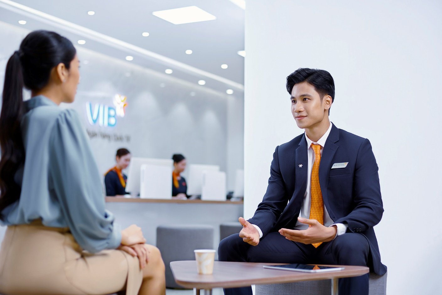 VIB tổ chức sự kiện “Săn deal hot, chốt giá hời” - Ảnh 1. VIB tổ chức sự kiện “Săn deal hot, chốt giá hời” - Ảnh 1.