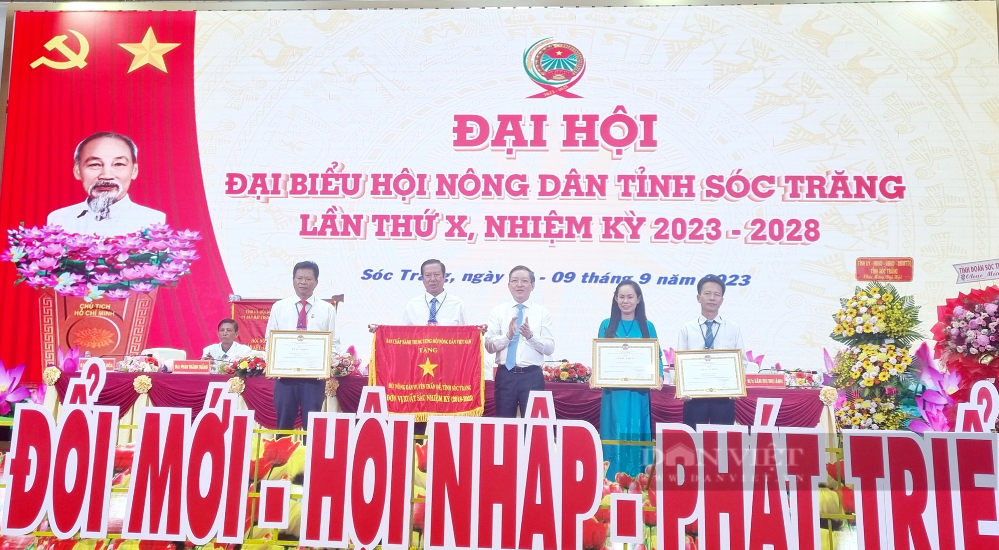 Chủ tịch T.Ư Hội NDVN Lương Quốc Đoàn: Hội ND Sóc Trăng tập trung các hoạt động dịch vụ, tư vấn, hỗ trợ nông dân - Ảnh 3.