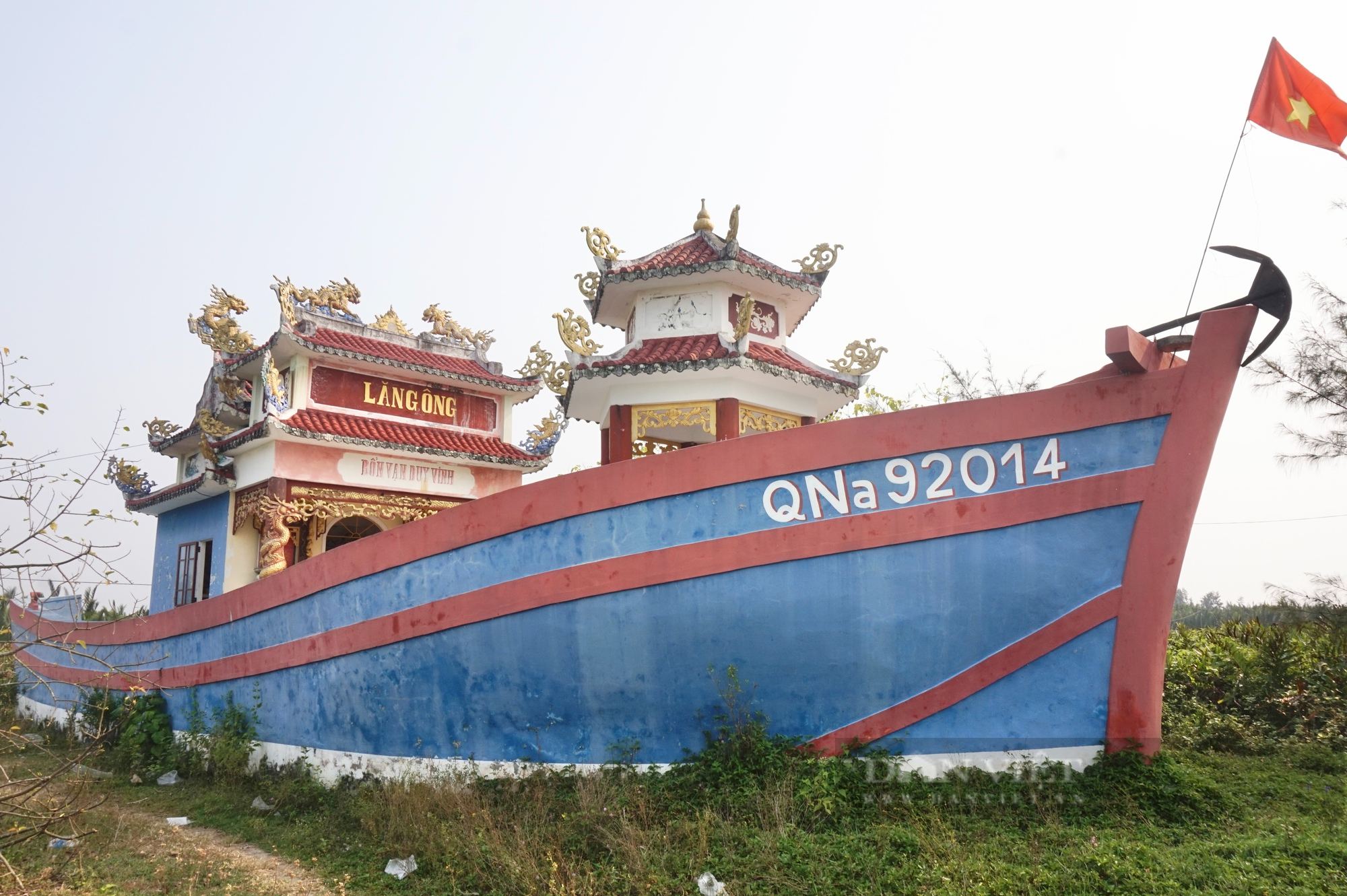 Quảng Nam: Độc đáo Lăng thờ có hình dáng lạ, bên trong thờ ngọc cốt của linh vật biển cả  - Ảnh 1.