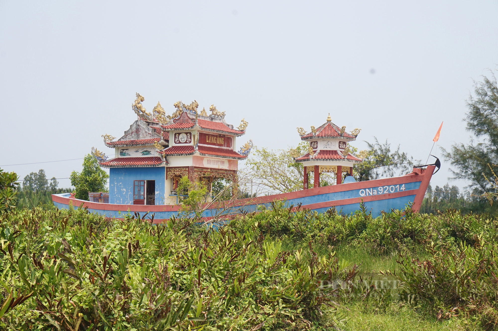 Quảng Nam: Độc đáo Lăng thờ có hình dáng lạ, bên trong thờ ngọc cốt của linh vật biển cả  - Ảnh 8.