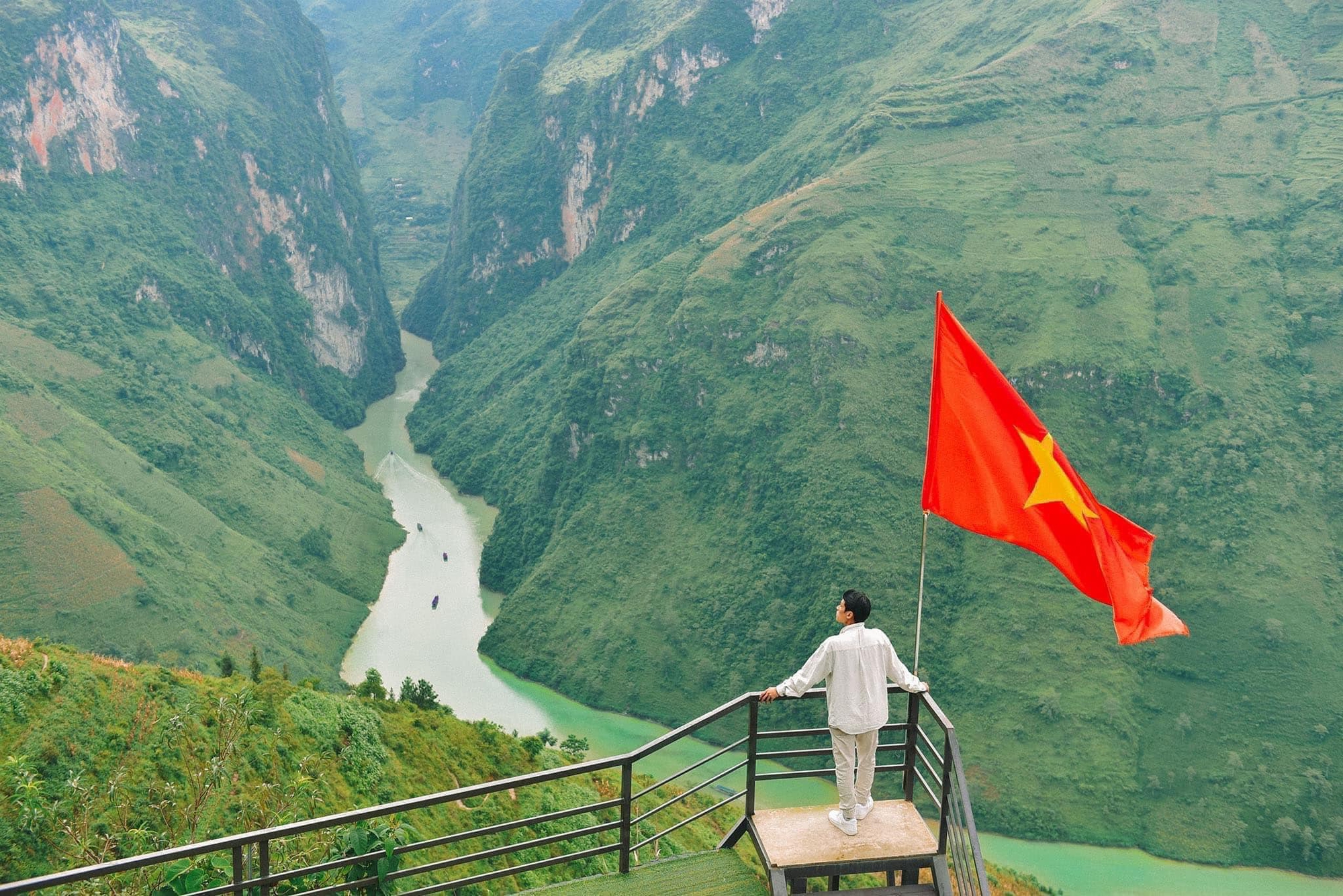 Lưu ngay 30 điều dưới đây nhất định phải làm khi đến Hà Giang để không bị hối tiếc - Ảnh 2.