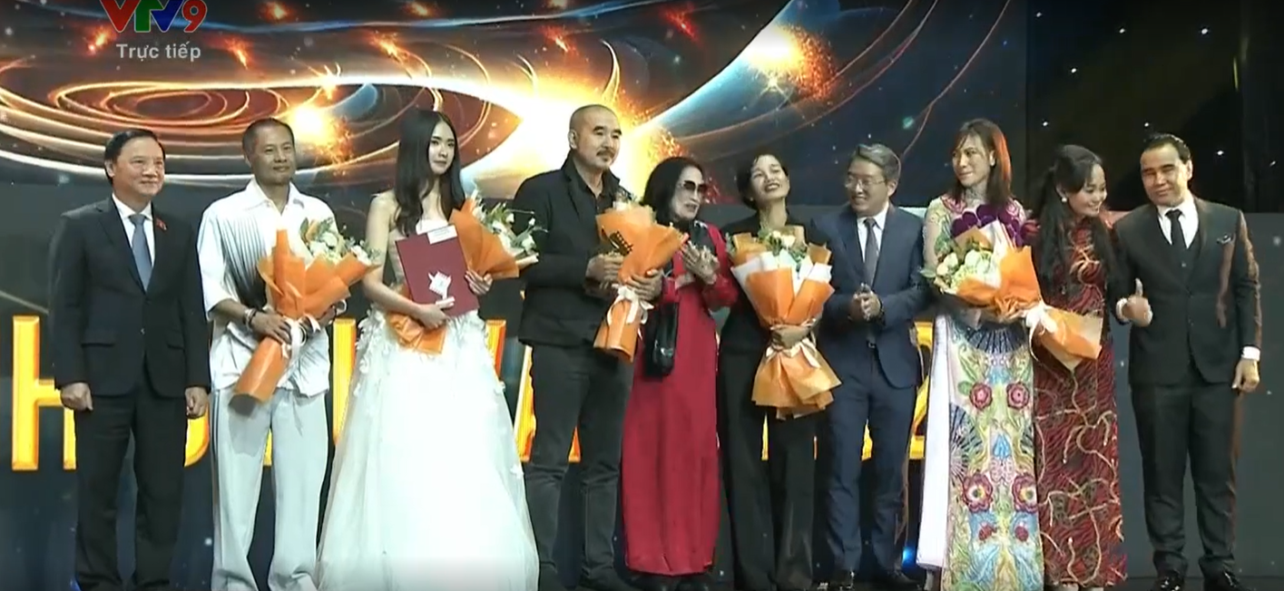 &quot;Tro tàn rực rỡ&quot; vượt qua phim trăm tỷ của Trấn Thành đại thắng Cánh diều 2023 - Ảnh 1.