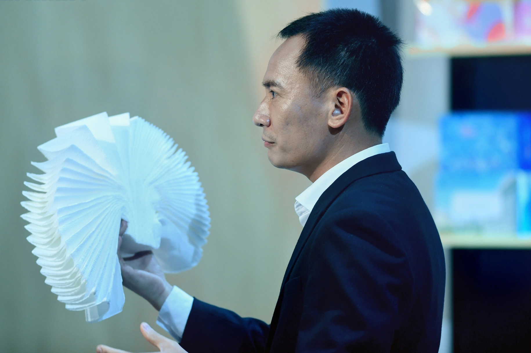 Công ty giấy có 20 triệu người dùng mỗi ngày tìm vốn để IPO, được Shark Bình lập tức đầu tư 1 triệu USD  - Ảnh 4.