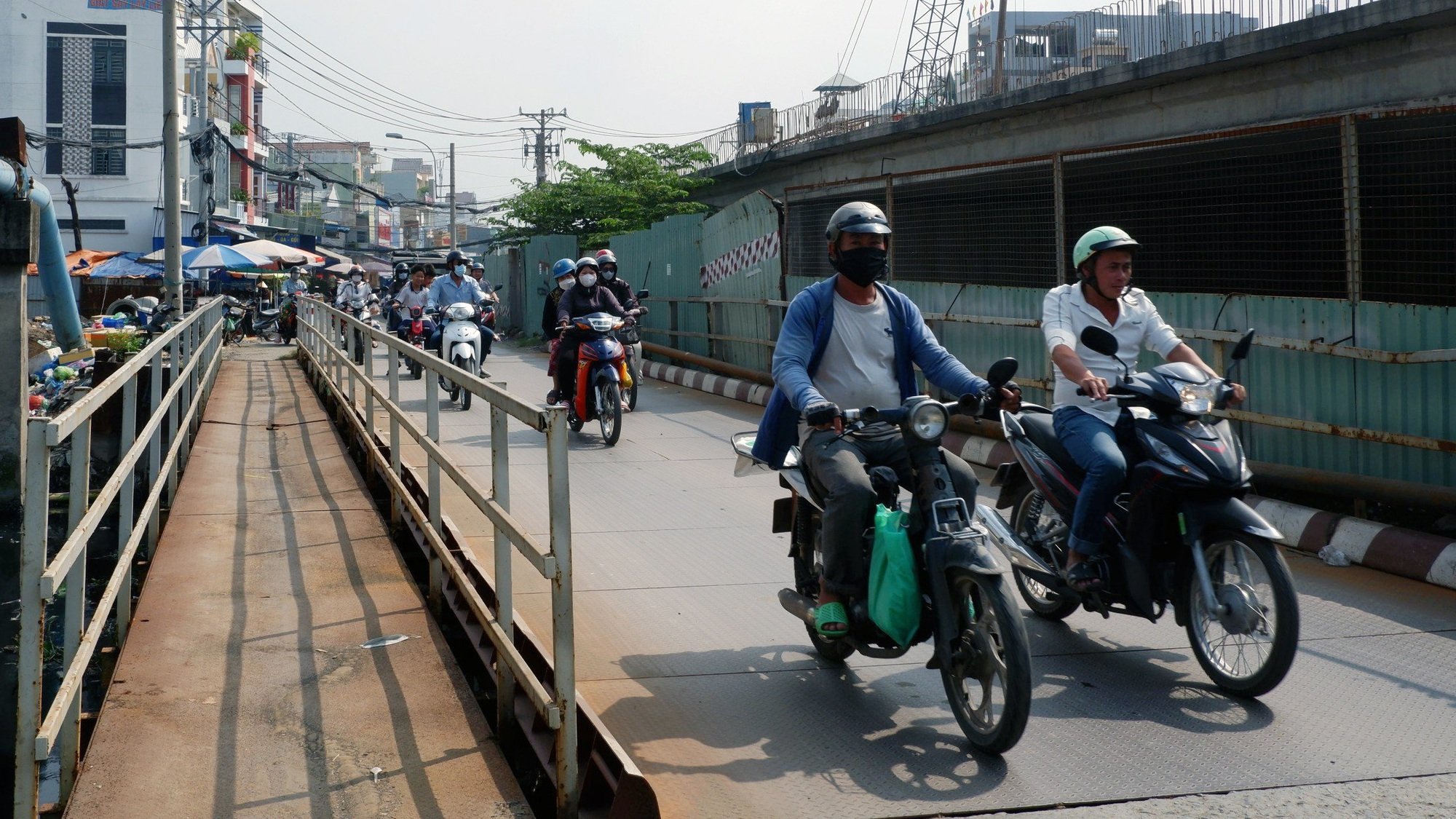 Hàng loạt cây cầu "treo" ở TP.HCM sắp được hoàn thành trong năm 2024- Ảnh 2.