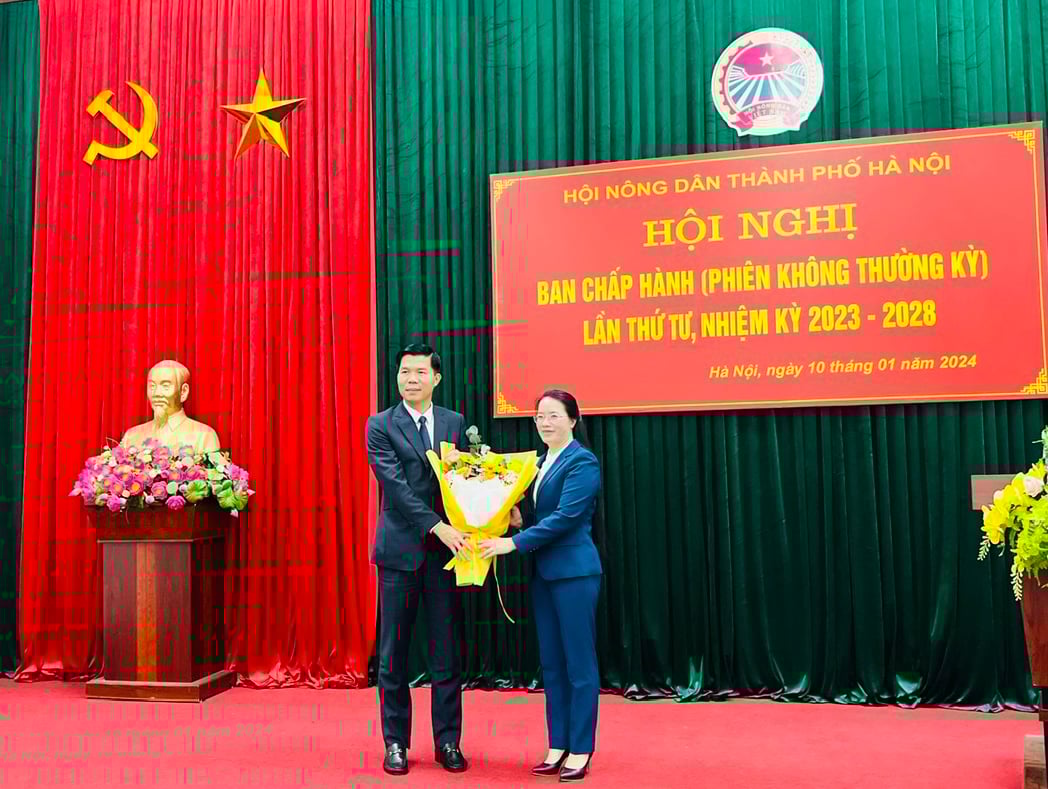 Phó Bí thư Thường trực, Chủ tịch HĐND huyện Thanh Oai được bầu làm Phó Chủ tịch Hội ND TP Hà Nội- Ảnh 2.