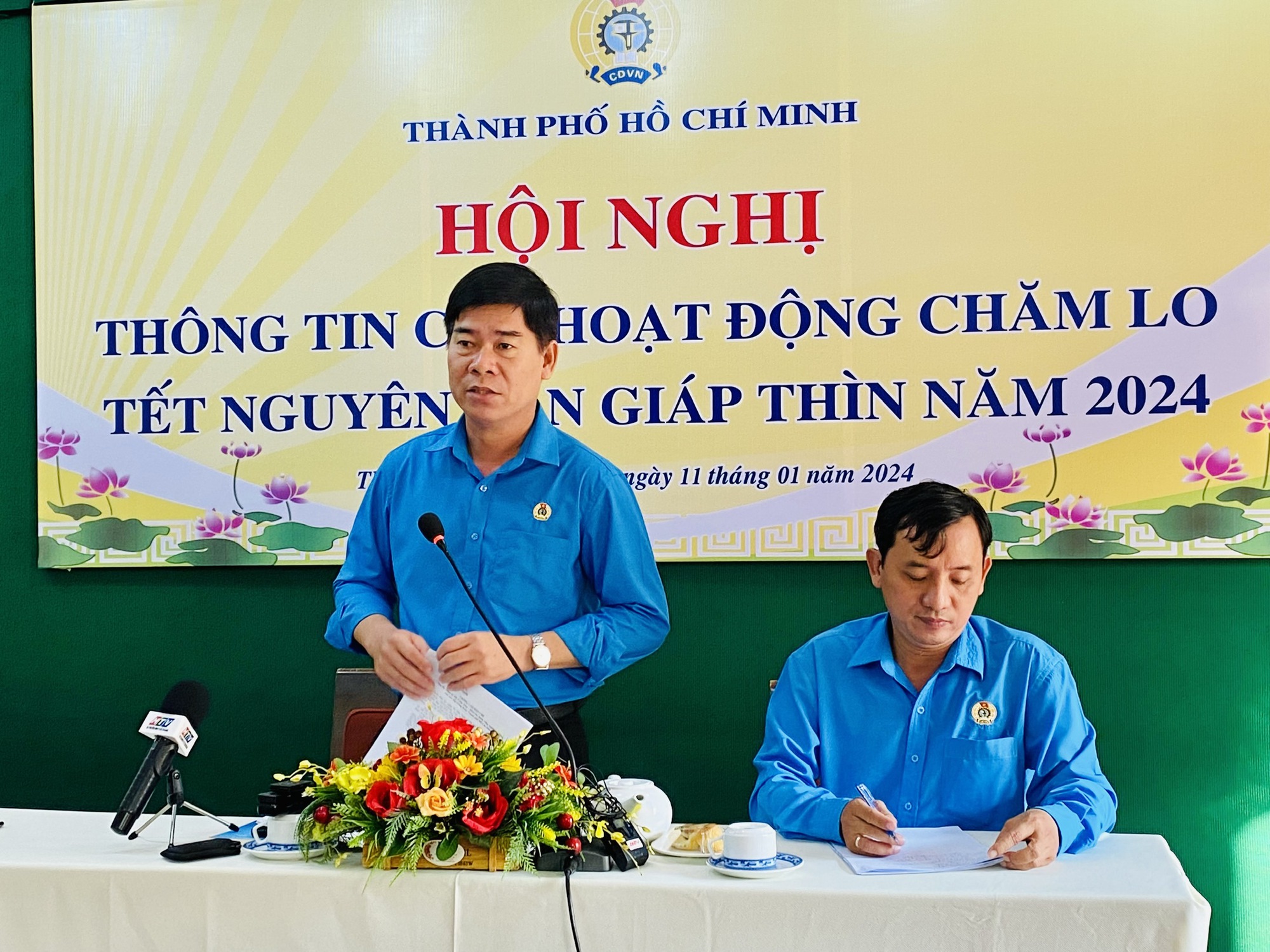 Doanh nghiệp ở TP.HCM thưởng Tết cao nhất 2 tỉ đồng/người- Ảnh 1.