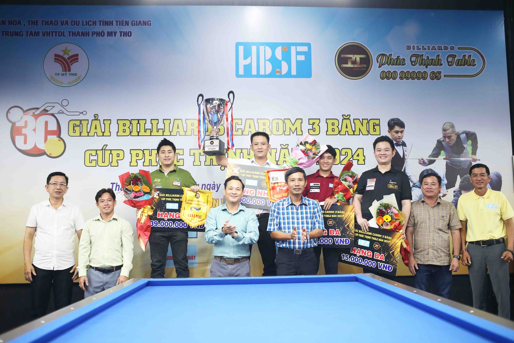 Giải Billiards Carom 3 Băng Cúp Phúc Thịnh Table 2024: ĐKVĐ thế giới Bao Phương Vinh thua đau, Trần Văn Ngân lên ngôi - Ảnh 4.