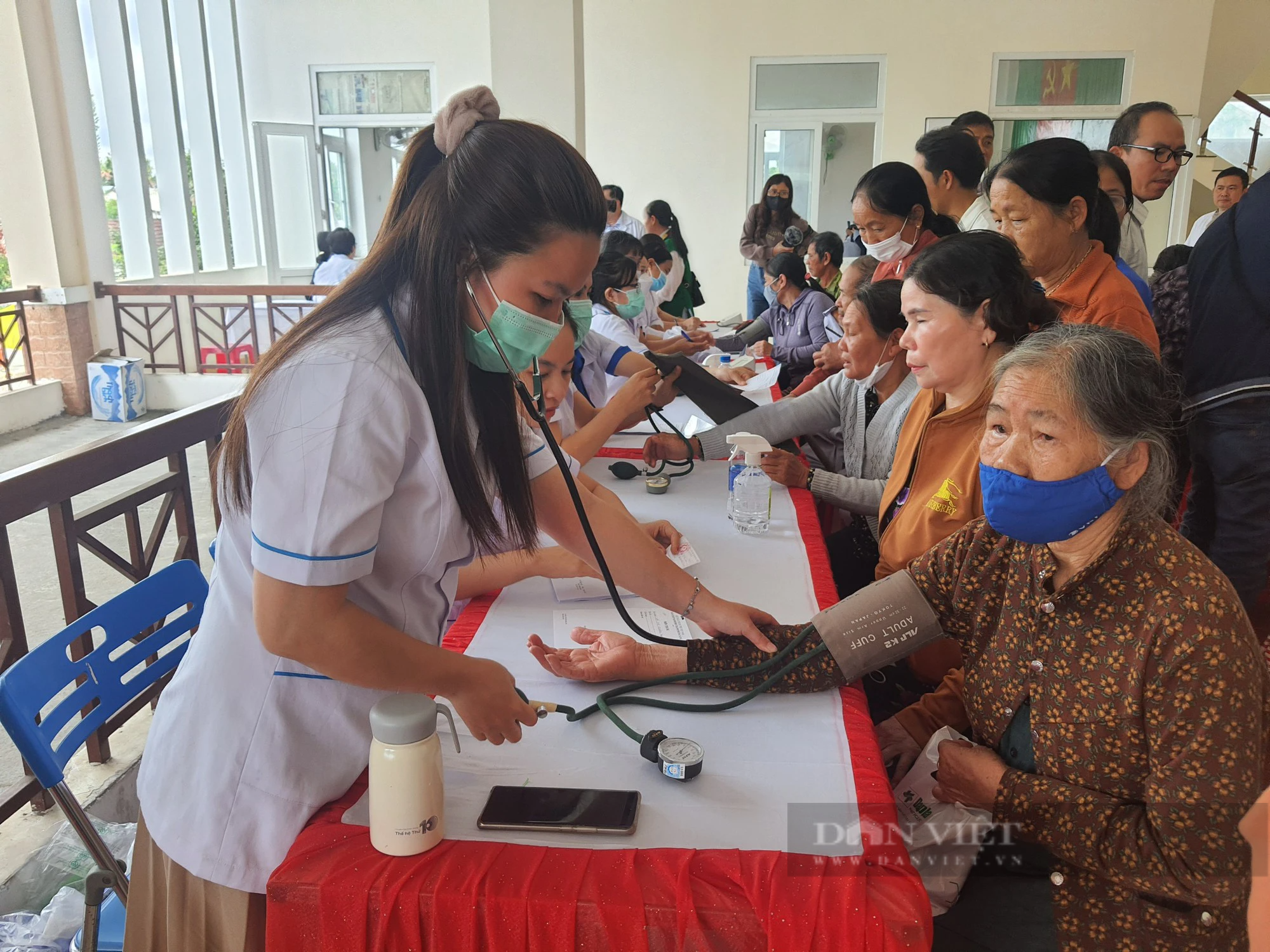 Quảng Ngãi: Agribank miền Trung đồng hành cùng các đơn vị mang Xuân yêu thương đến với người đồng bào Ba Tơ- Ảnh 6.