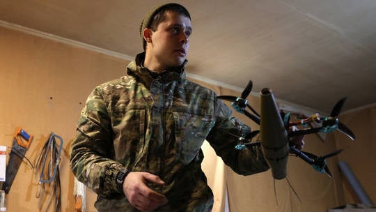 Sốc: Bộ trưởng Ukraine kêu gọi người dân chế tạo tại nhà thứ có thể giết người hàng loạt - Ảnh 1.