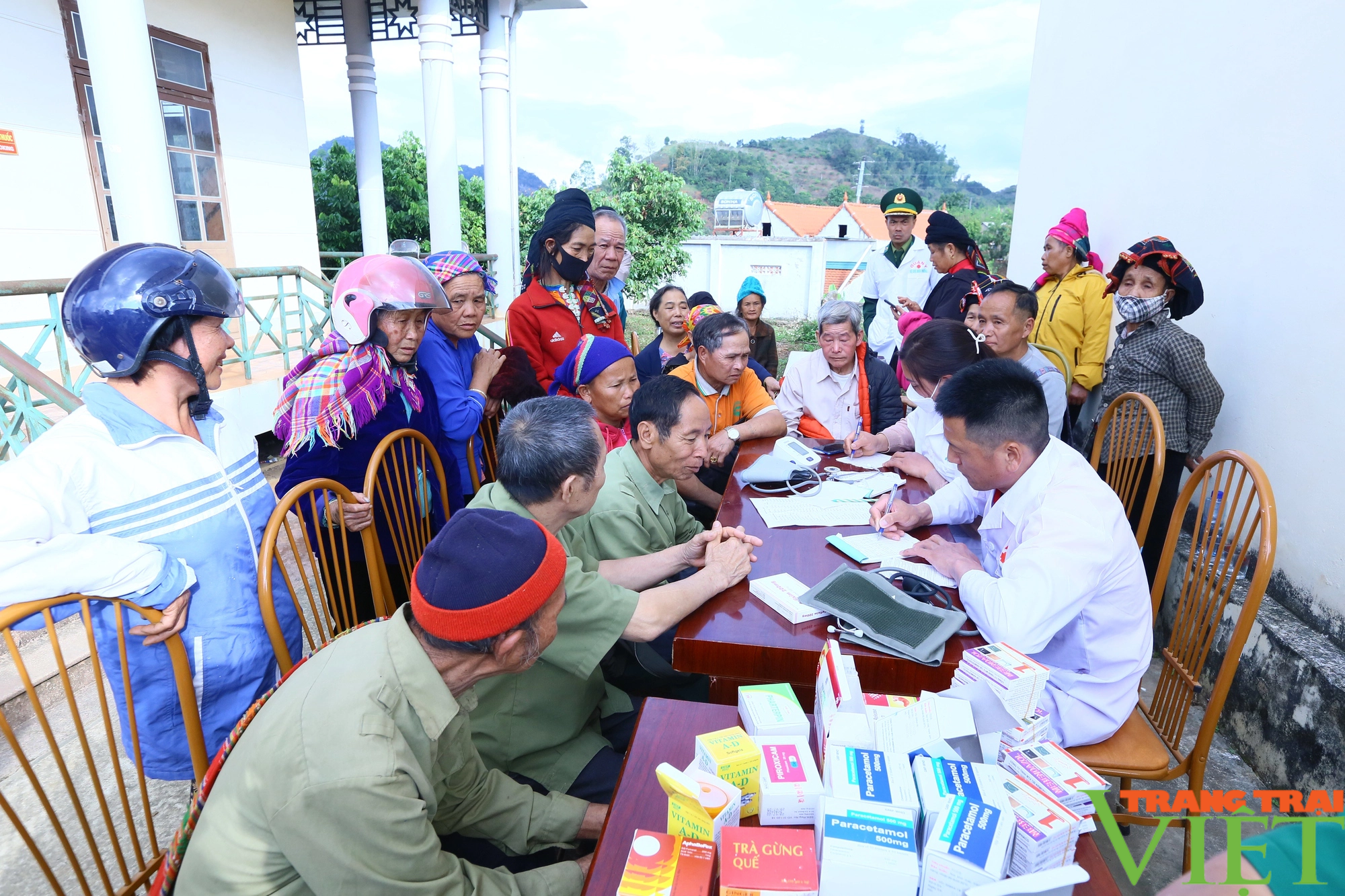 Biên phòng Sơn La quan tâm chăm lo cho học sinh và nhân dân khu vực biên giới- Ảnh 6.