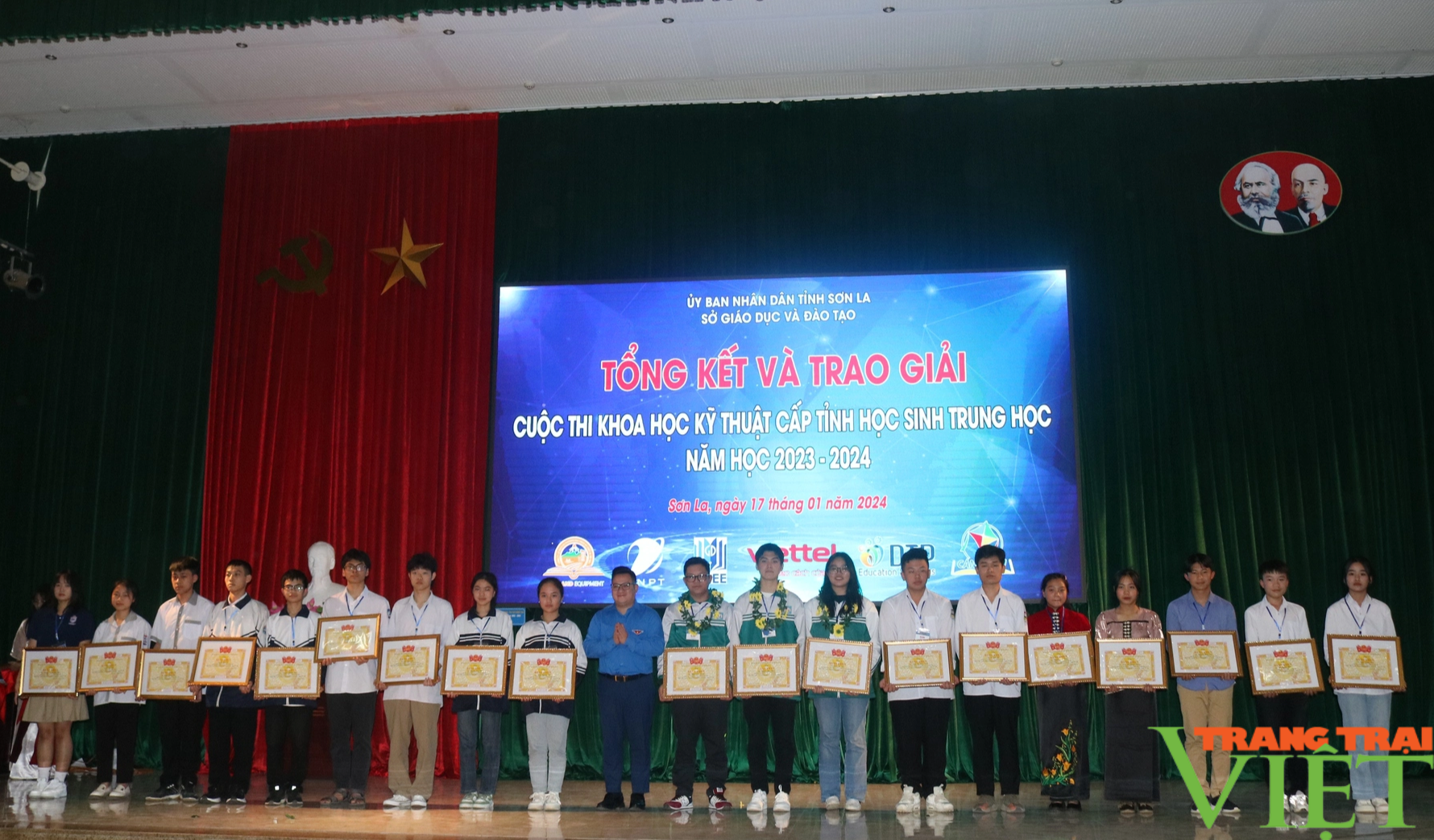 Sơn La: Hơn 90 dự án đạt giải tại cuộc thi khoa học kỹ thuật dành cho học sinh trung học- Ảnh 7. Sơn La: Hơn 90 dự án đạt giải tại cuộc thi khoa học kỹ thuật dành cho học sinh trung học- Ảnh 7.