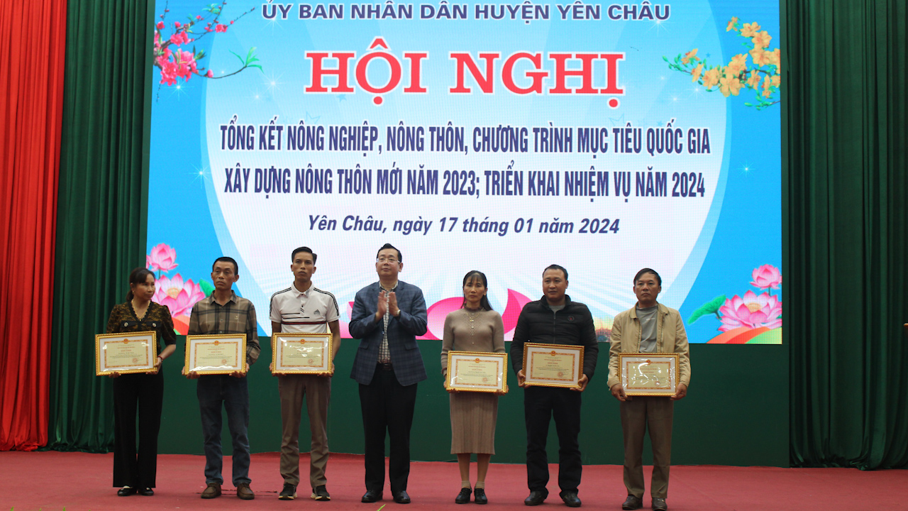 Nông nghiệp, nông thôn, xây dựng nông thôn mới huyện Yên Châu với nhiều khởi sắc- Ảnh 9. Nông nghiệp, nông thôn, xây dựng nông thôn mới huyện Yên Châu với nhiều khởi sắc- Ảnh 9.