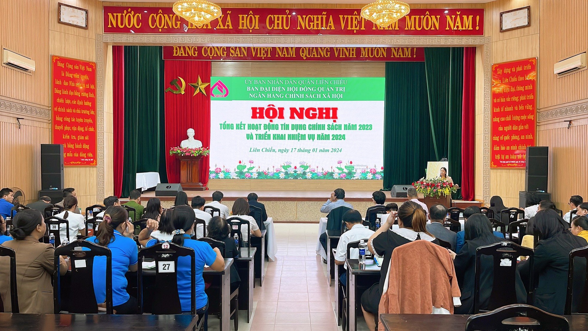 Đà Nẵng: Gần 3.800 lượt hộ nghèo và đối tượng chính sách ở Liên Chiểu được tiếp vốn ưu đãi- Ảnh 5. Đà Nẵng: Gần 3.800 lượt hộ nghèo và đối tượng chính sách ở Liên Chiểu được tiếp vốn ưu đãi- Ảnh 5.