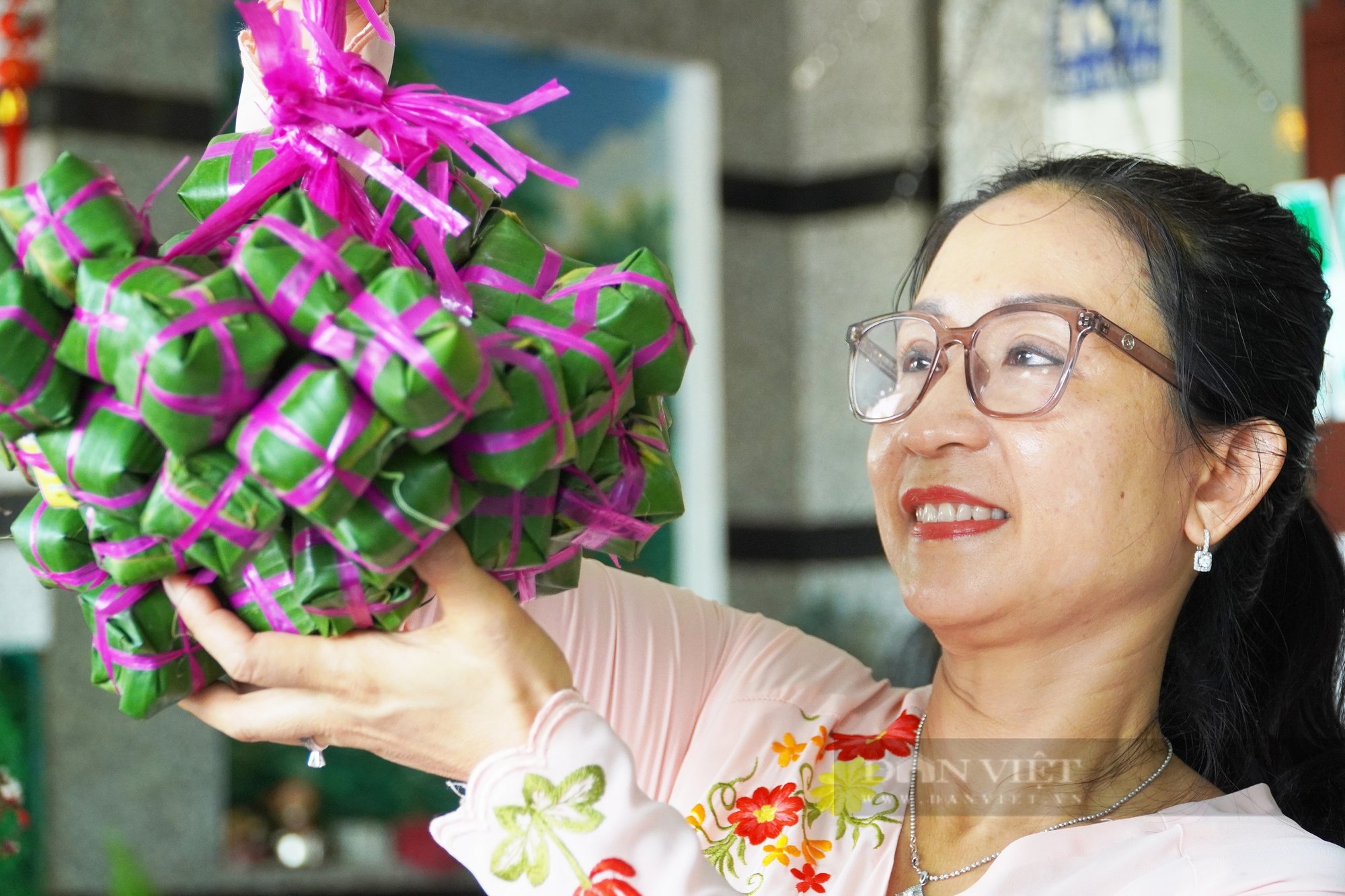 Cận cảnh quy trình làm nem Lai Vung nổi tiếng ở Đồng Tháp- Ảnh 1.