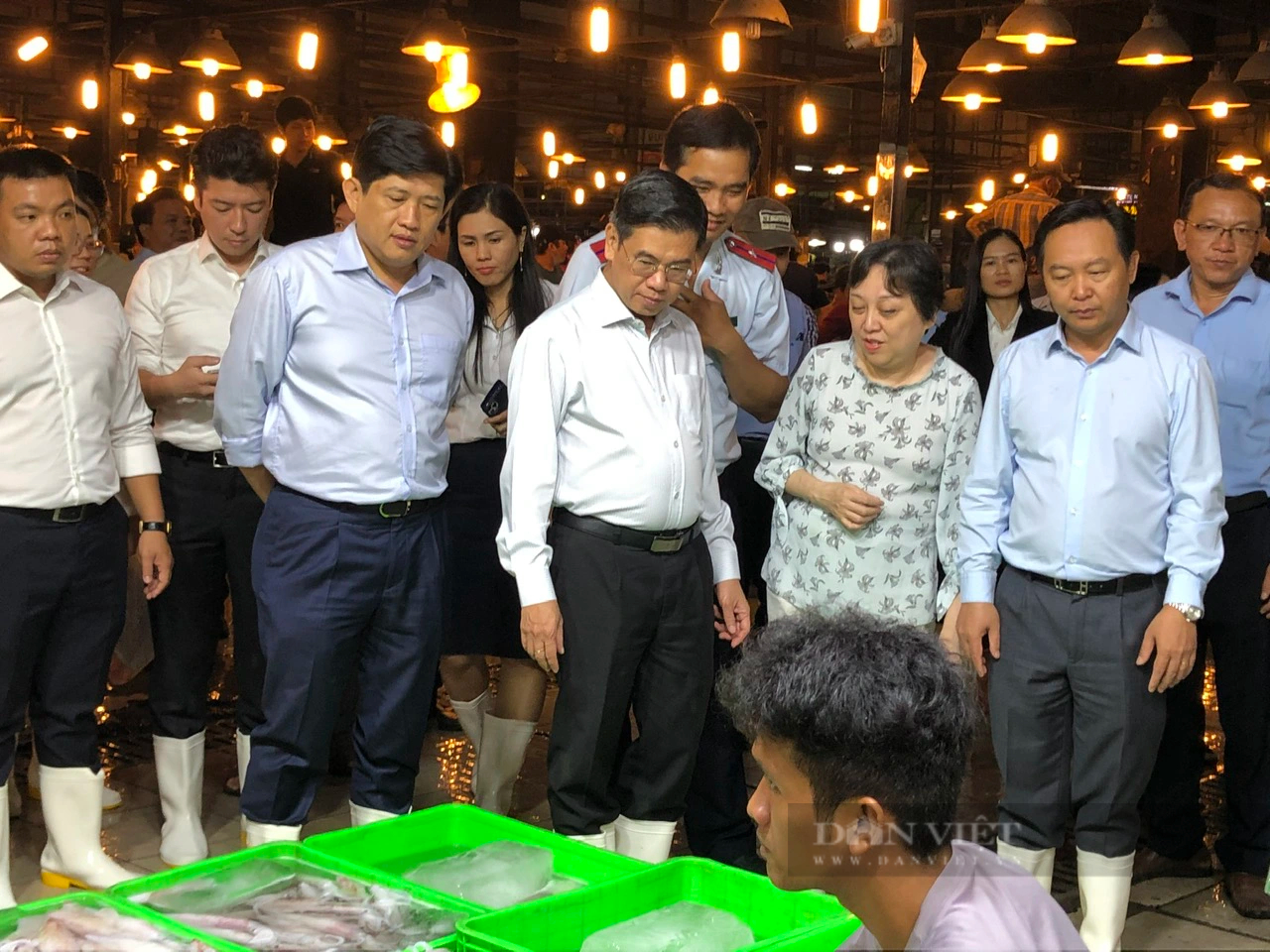 Phó Chủ tịch TP.HCM Nguyễn Văn Dũng: Theo dõi sát giá cả thực phẩm biến động cận Tết- Ảnh 1.