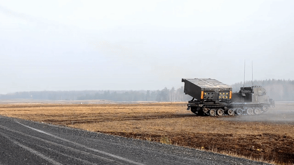 Ukraine bí mật sở hữu tới 25 tổ hợp "hỏa thần" M270 cực mạnh- Ảnh 6.