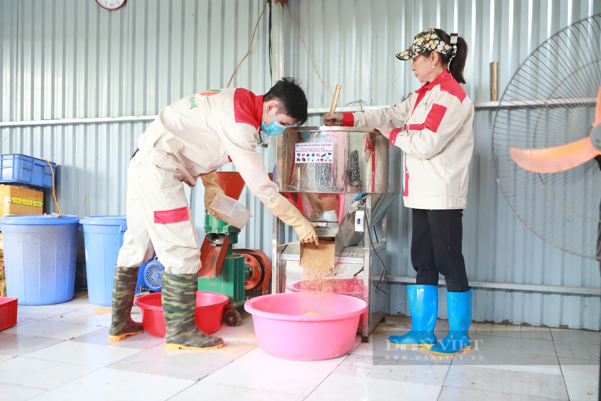 Sướng như gà ác Ngọc Hương được ăn sâu canxi, đông trùng hạ thảo, thịt ngon cỡ nào mà cháy hàng dịp Tết?- Ảnh 5.