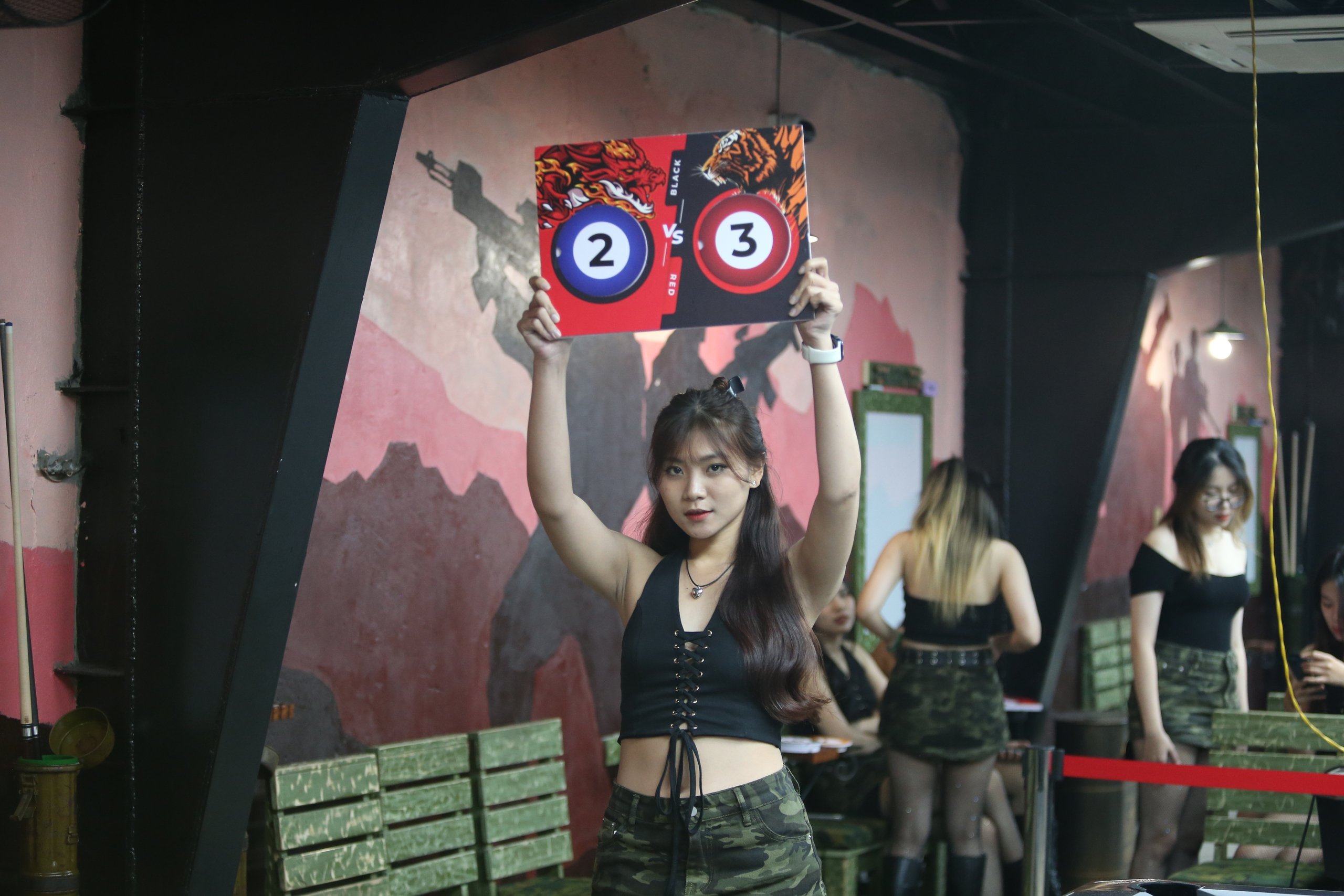 Dàn hotgirl khuấy động giải Billiards độc đáo ở Sài thành - Ảnh 6.