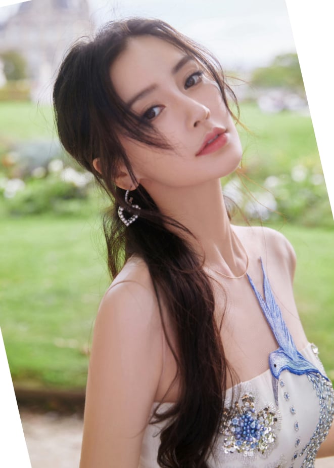 Angelababy thoát án "phong sát" vì đi xem Lisa múa khỏa thân- Ảnh 1.