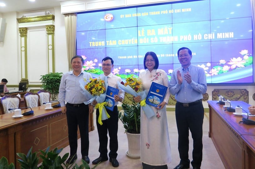 Phó Giám đốc Sở Thông tin và Truyền thông làm Giám đốc Trung tâm Chuyển đổi số TP.HCM- Ảnh 1.