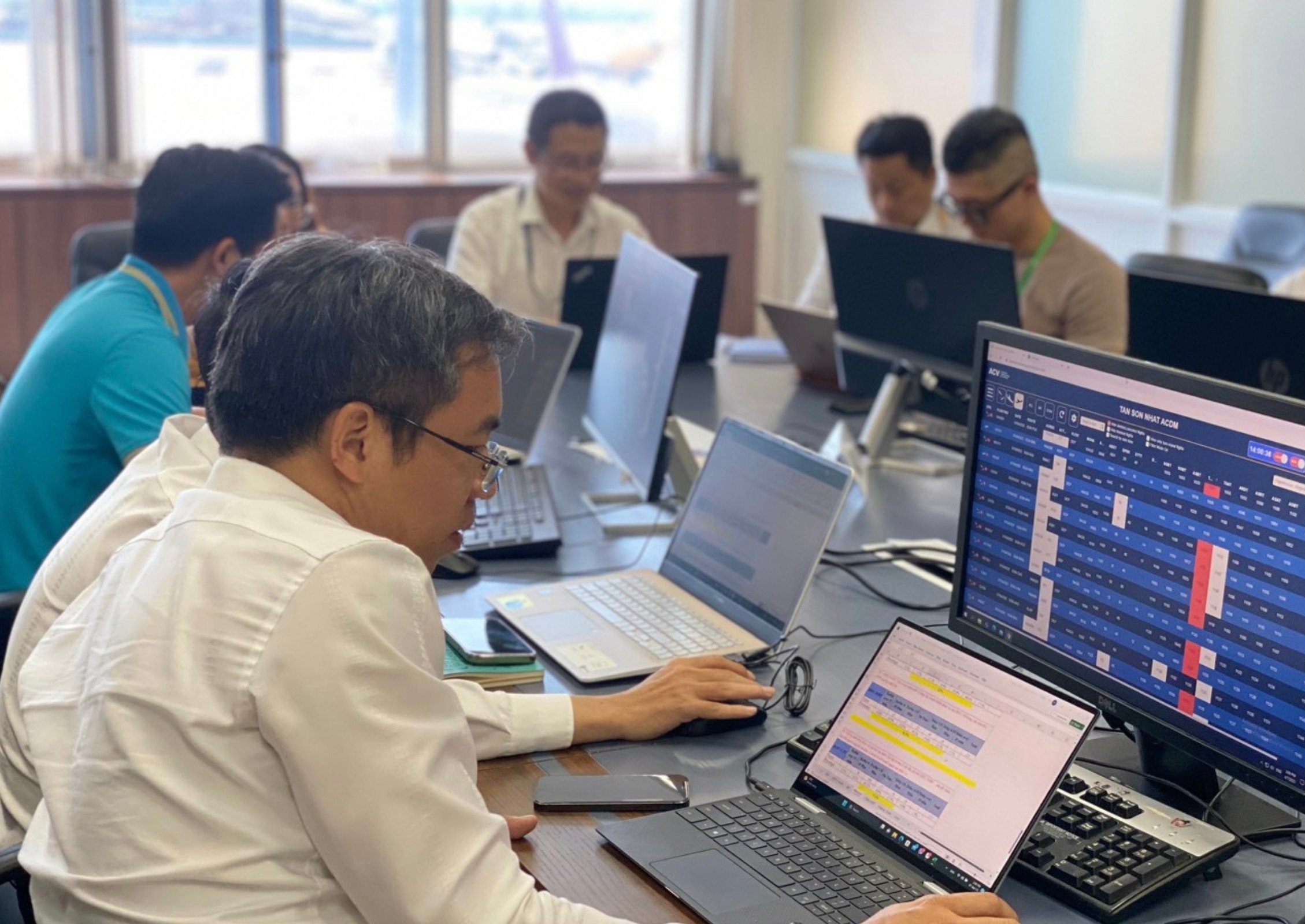 Sân bay Tân Sơn Nhất áp dụng giải pháp mới, sẽ hạn chế delay mùa Tết- Ảnh 1.