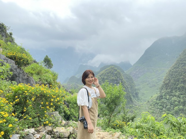 Chân dung nữ sinh tặng hoa cho Tổng Bí thư, Chủ tịch nước Tập Cận Bình với loạt thành tích 'khủng'- Ảnh 10.