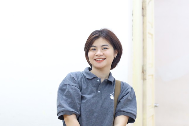Chân dung nữ sinh tặng hoa cho Tổng Bí thư, Chủ tịch nước Tập Cận Bình với loạt thành tích 'khủng'- Ảnh 3.
