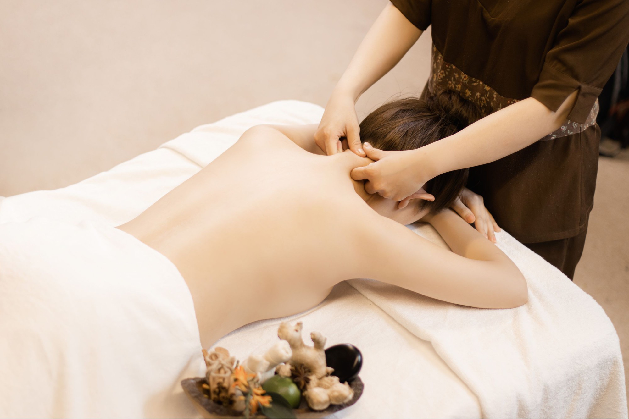 Kinh doanh dịch vụ trị liệu có chịu thuế giá trị gia tăng?- Ảnh 1.