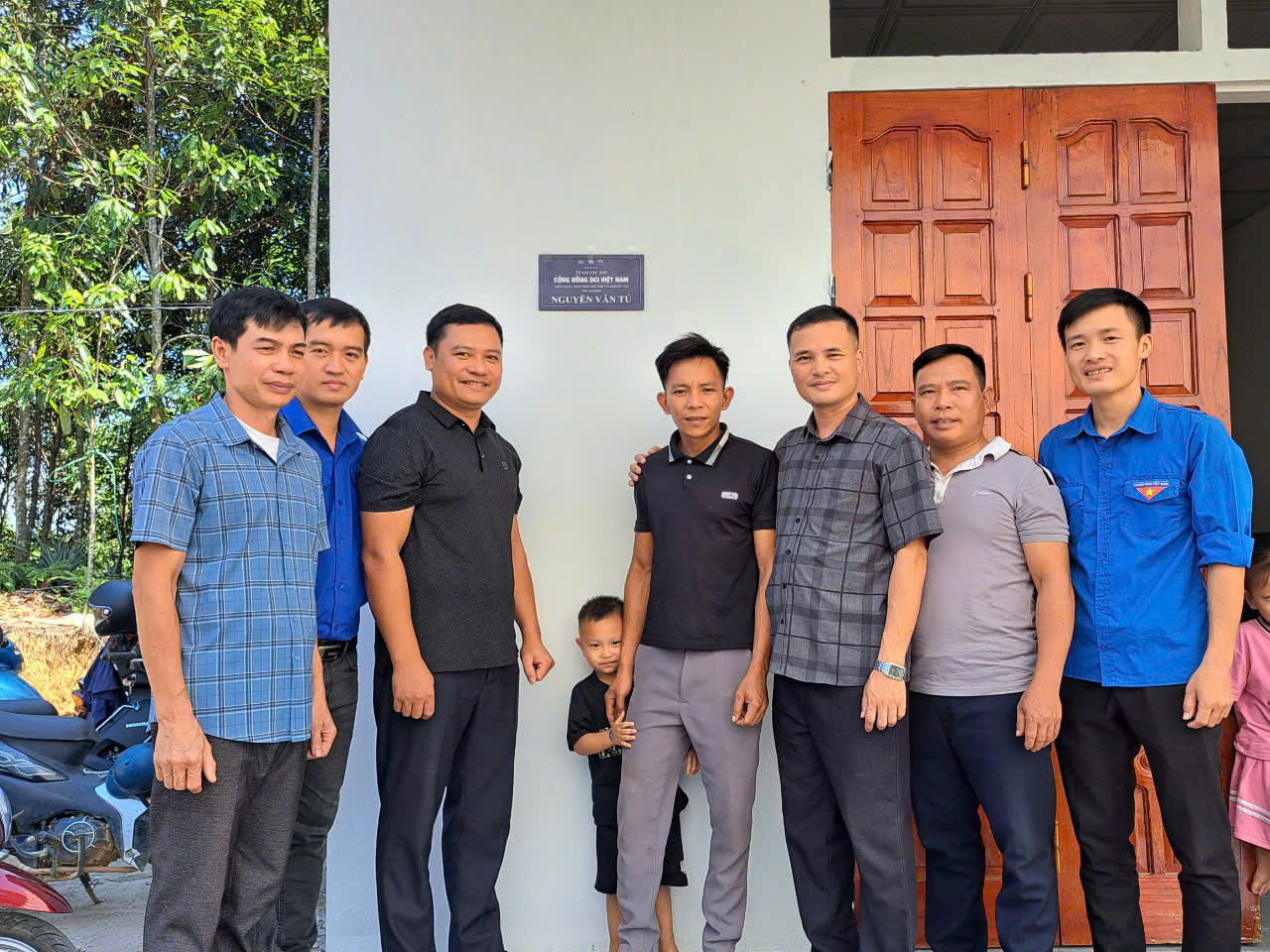 Bạn đọc Báo Dân Việt chung tay dựng xây mái ấm cho gia đình gặp thiên tai - Ảnh 4.