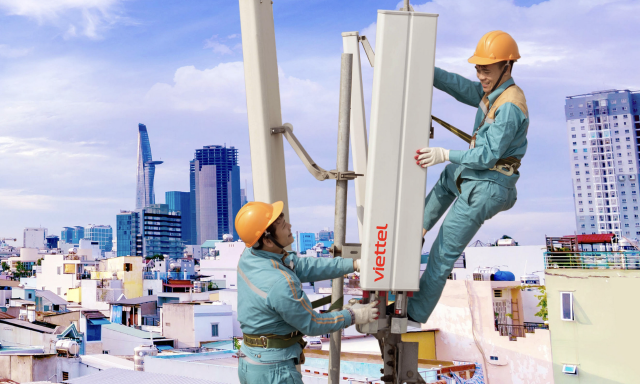 Sắp ra mắt mạng 5G thương mại đầu tiên: Tốc độ siêu khủng, gói cước hấp dẫn - Ảnh 1.