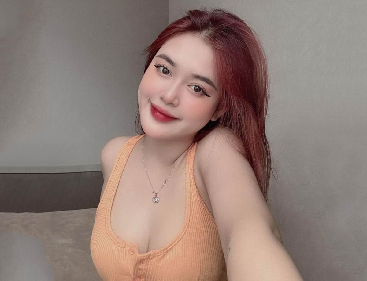 Vẻ gợi cảm khó cưỡng của hot girl 2K "ăn cơm trước kẻng" với hậu vệ Hà Nội FC - Ảnh 6.