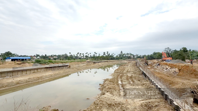Quảng Ngãi điều chỉnh phương án sử dụng nguồn tăng thu và tiết kiệm chi năm 2023- Ảnh 2. Quảng Ngãi điều chỉnh phương án sử dụng nguồn tăng thu và tiết kiệm chi năm 2023- Ảnh 2.