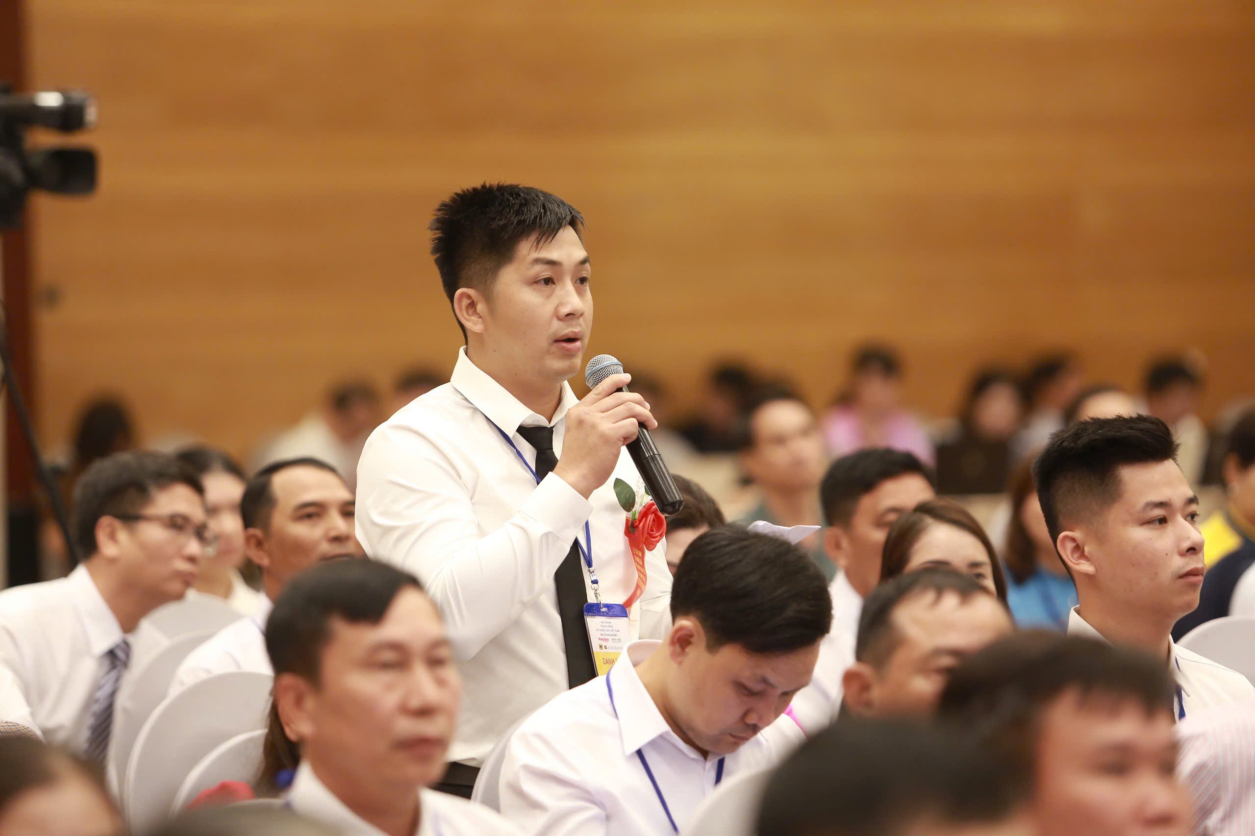 Diễn đàn Lắng nghe nông dân nói: Nông dân chia sẻ khát vọng làm giàu và nhiều chính sách từ thực tiễn - Ảnh 1.