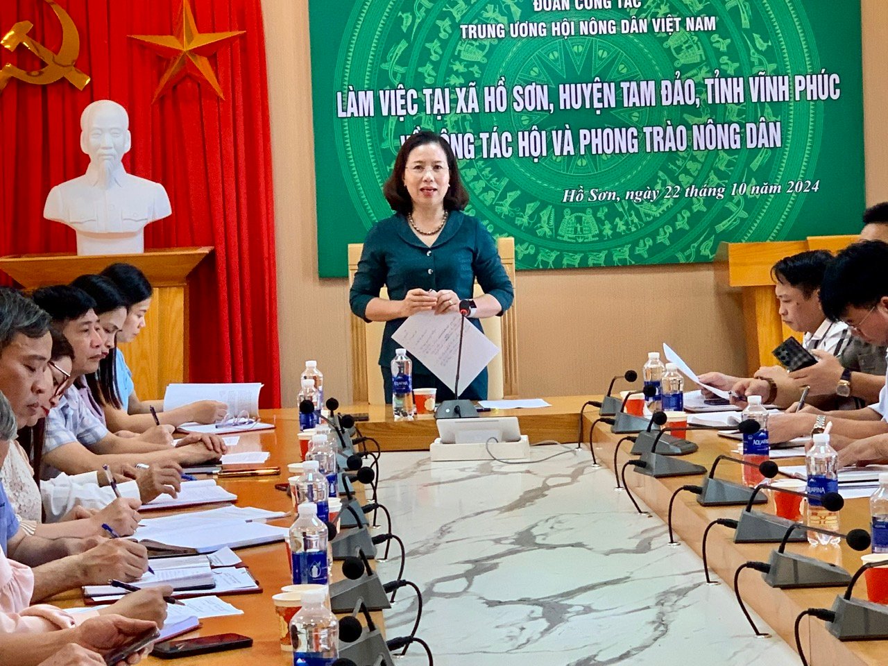 Phó Chủ tịch T.Ư Hội NDVN Bùi Thị Thơm làm việc với xã Hồ Sơn, huyện Tam Đảo, Vĩnh Phúc - Ảnh 4.