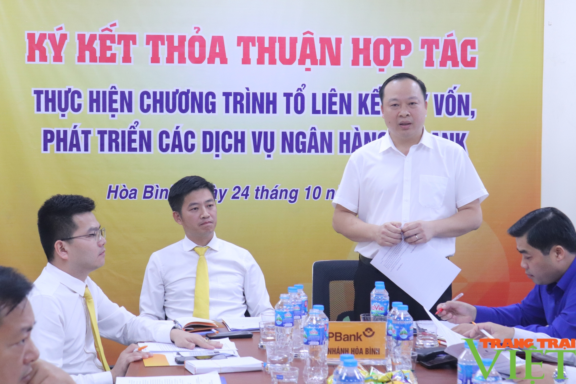 Ký kết thoả thuận hợp tác thực hiện Chương trình tổ liên kết vay vốn và phát triển các dịch vụ ngân hàng LPBank - Ảnh 3.