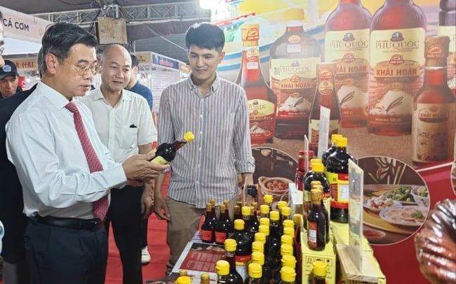 Nước mắm truyền thống sẽ biến mất nếu bắt buộc sử dụng muối I-ốt? - Ảnh 4.