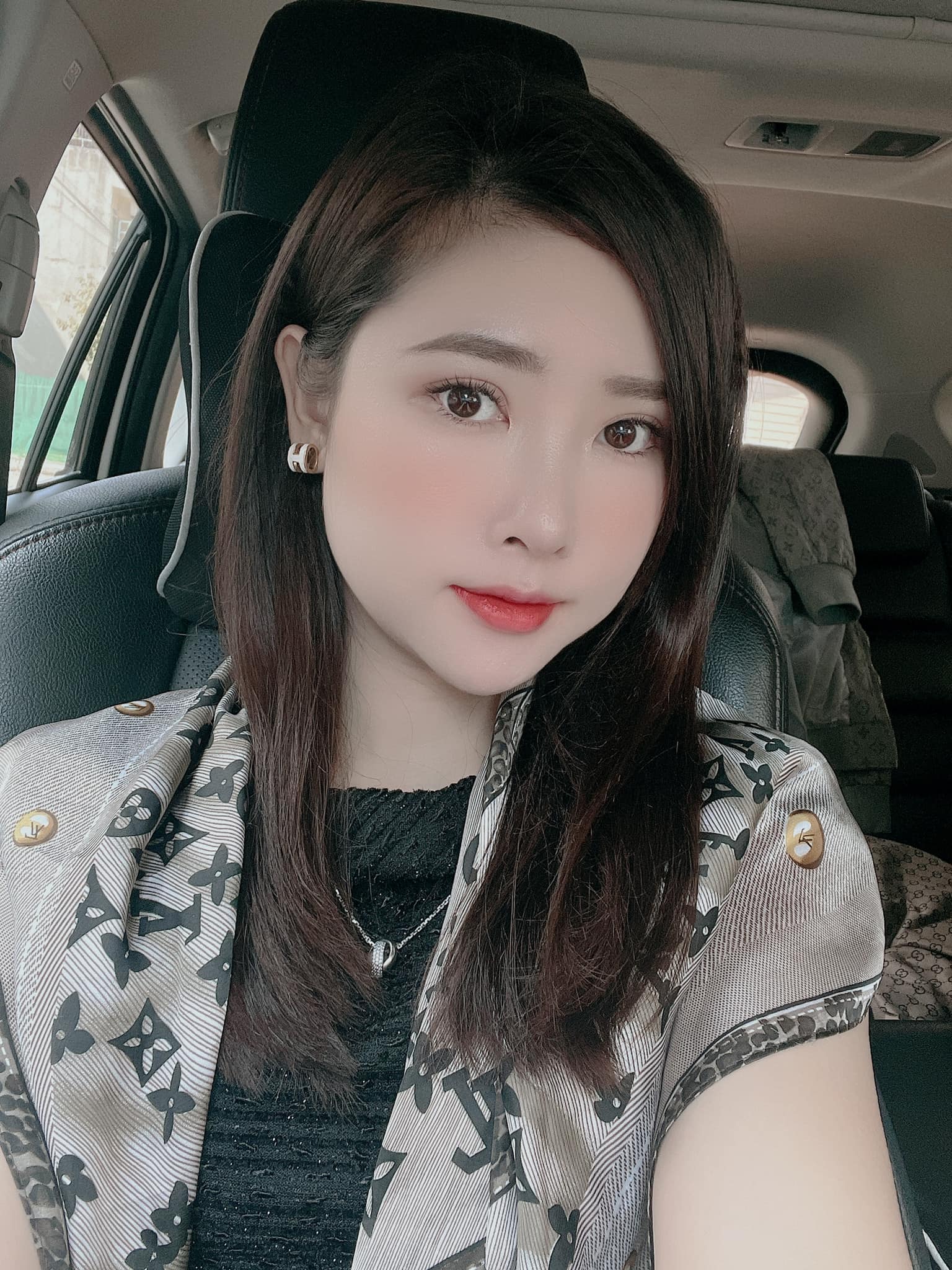 Bà xã Huỳnh Tuấn Linh: Vừa tài kinh doanh, vừa giỏi nội trợ - Ảnh 9.