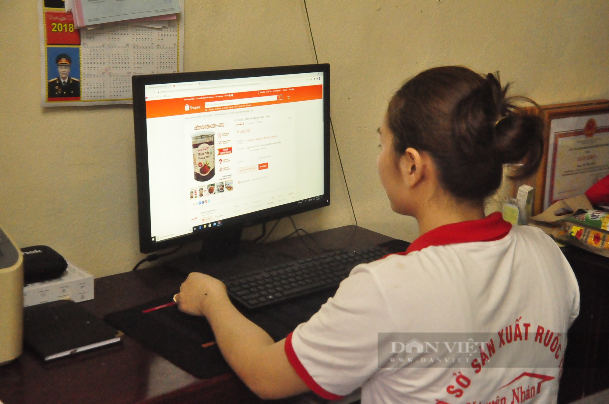 Sau Hội nghị Thủ tướng đối thoại với nông dân năm 2023: Nông dân nâng cao kỹ năng số, tiêu thụ 6.000 tấn nông sản - Ảnh 2.