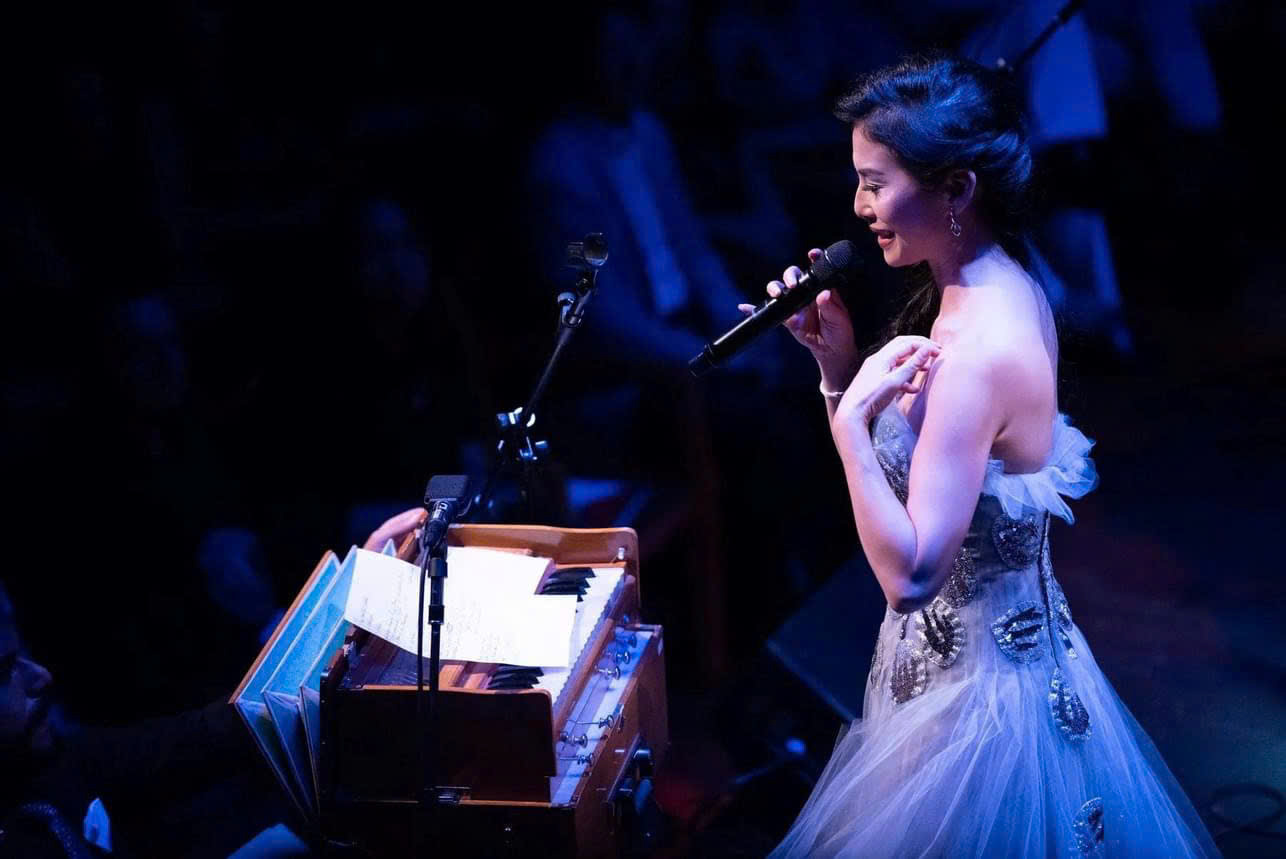 Nữ ca sĩ gốc Việt tiếp tục được đề cử cho giải Grammy - Ảnh 2.