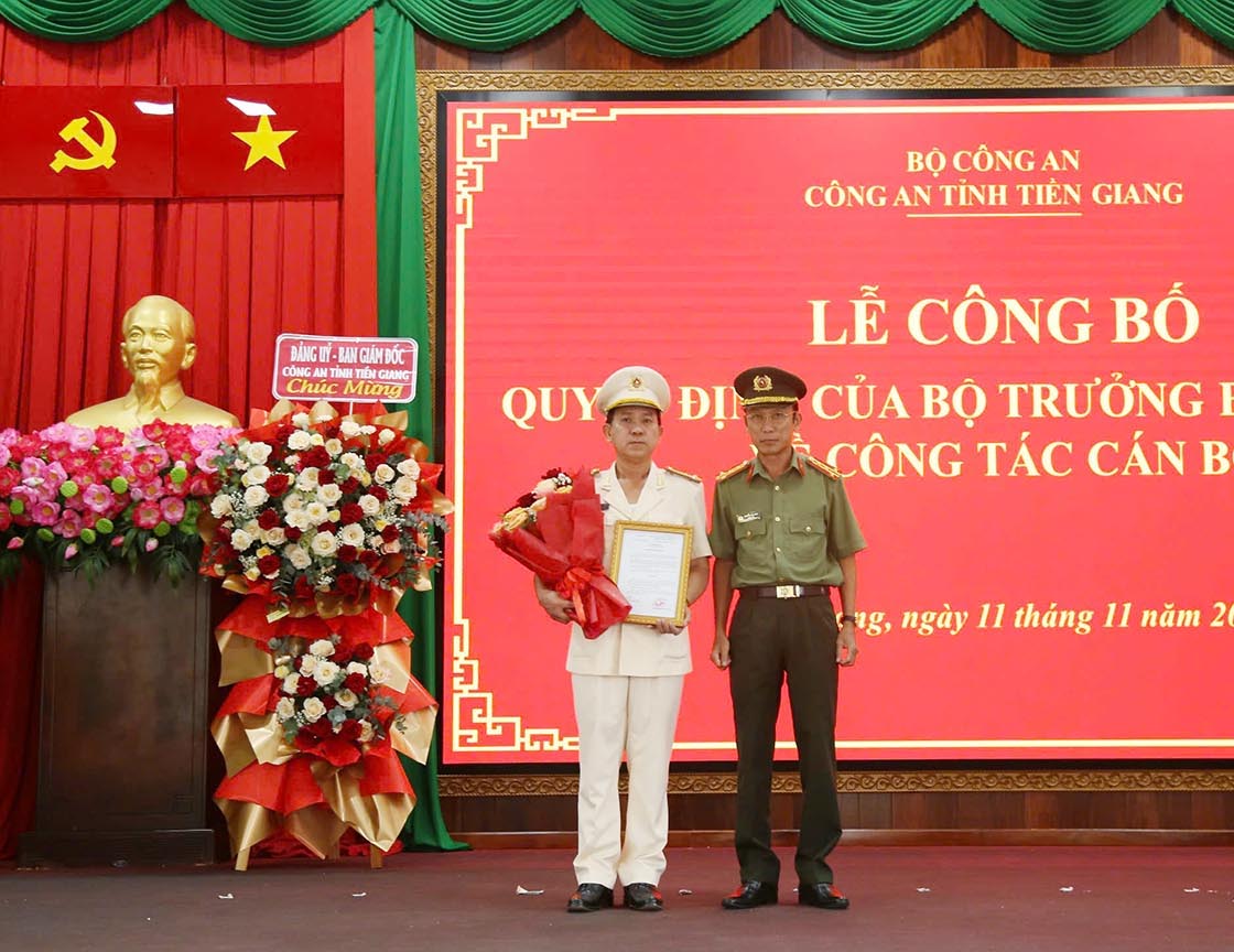 Bổ nhiệm Thượng tá Trần Văn Tròn làm Phó Giám đốc Công an tỉnh Tiền Giang - Ảnh 1.
