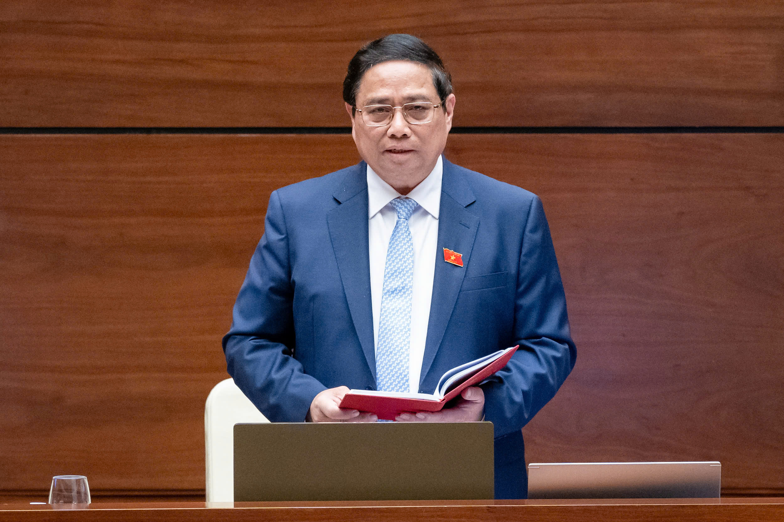 Thủ tướng Phạm Minh Chính trả lời chất vấn trước Quốc hội - Ảnh 1.