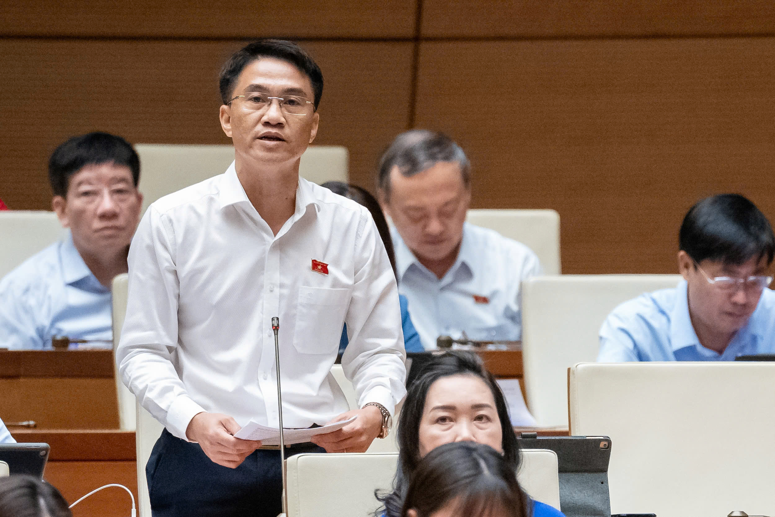 Đại biểu Quốc hội: Hết thời “chuột chạy cùng sào mới vào sư phạm”  - Ảnh 2.