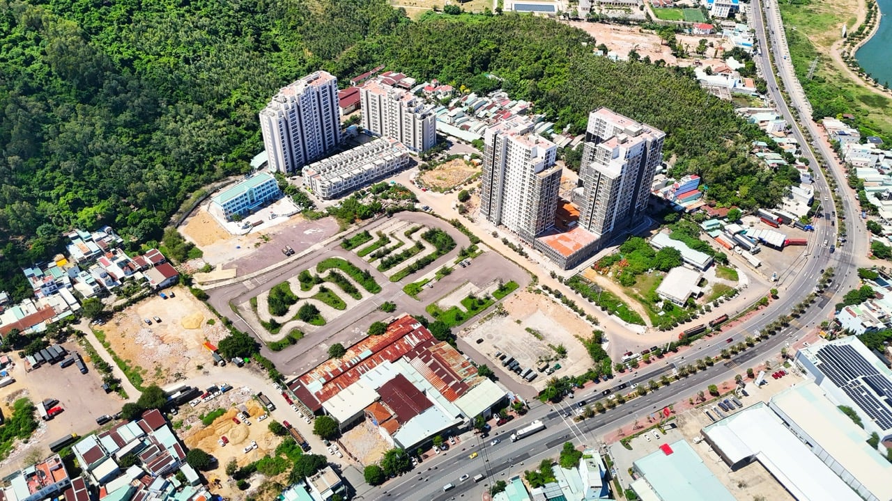 Hé lộ khu 'đất vàng' sắp đấu giá làm dự án nghìn tỷ tại Bình Định- Ảnh 1. Hé lộ khu 'đất vàng' sắp đấu giá làm dự án nghìn tỷ tại Bình Định- Ảnh 1.