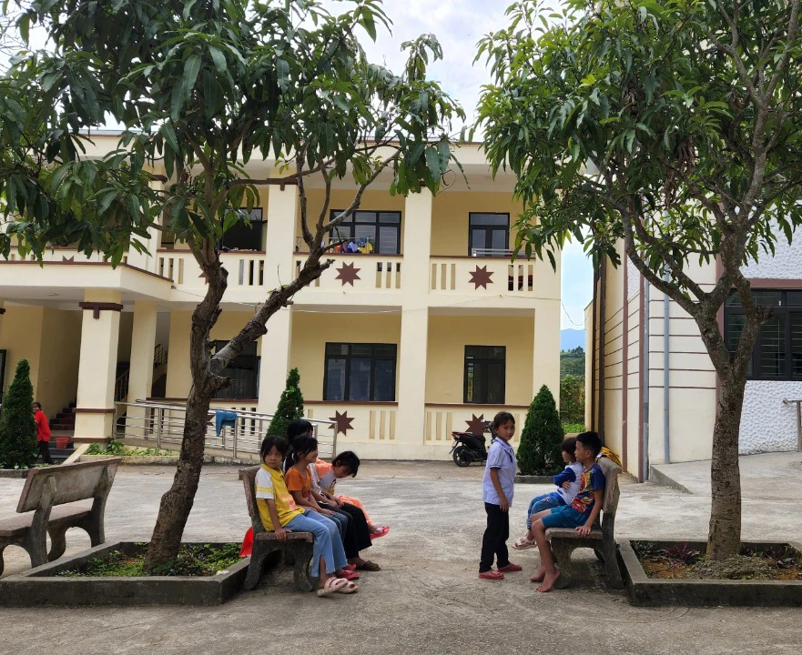 Người nhận chăm sóc, nuôi dưỡng trẻ em cần phải đảm bảo điều kiện gì? - Ảnh 1.