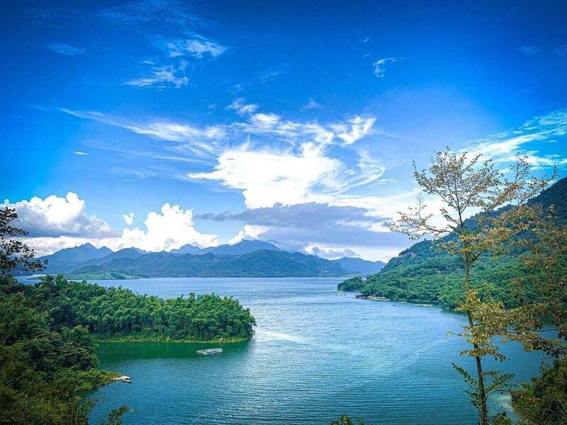 Thung lũng thơ mộng nằm biệt lập với thế giới, được ví như bản hoà ca tráng lệ ở Mai Châu - Ảnh 5.