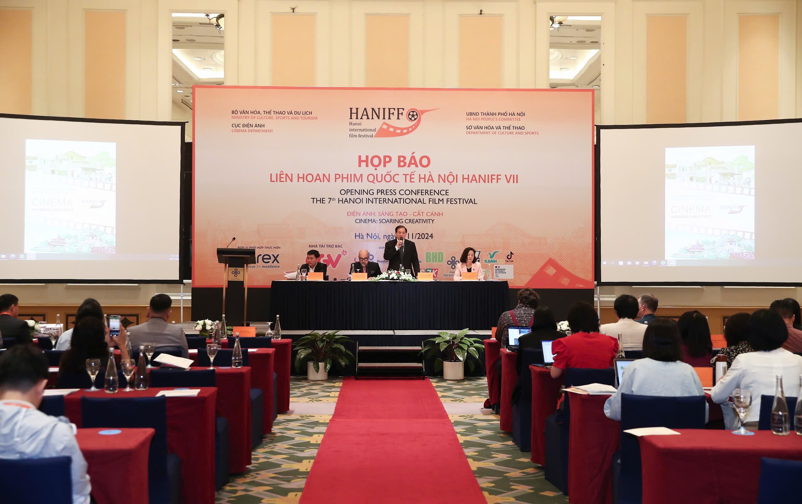 Trương Nghệ Mưu đến Việt Nam dự Liên hoan Phim quốc tế Hà Nội lần thứ VII là thất thiệt- Ảnh 3.