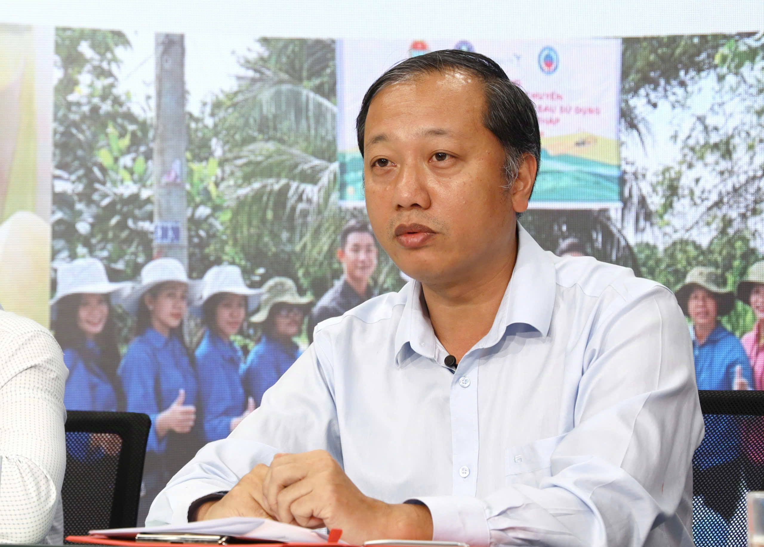 Tọa đàm "Quy trình nghiên cứu, phát triển và quản lý thuốc bảo vệ thực vật" - Ảnh 1.